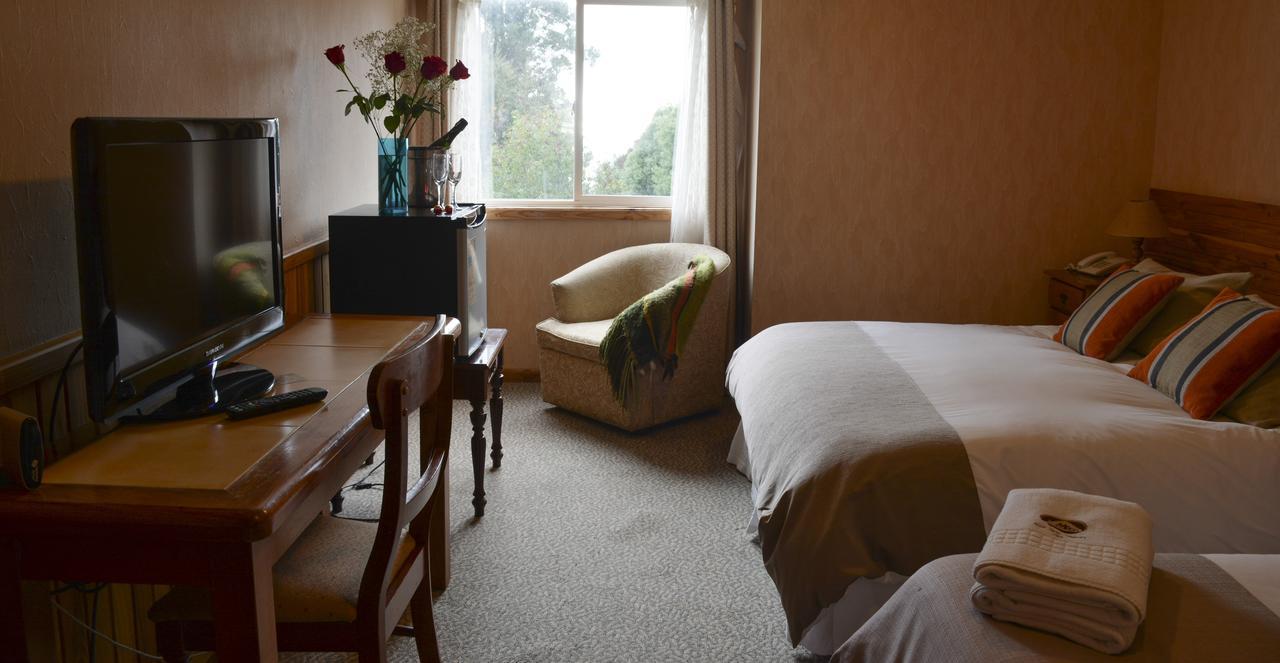 Hotel Borde Lago Puerto Varas Kültér fotó